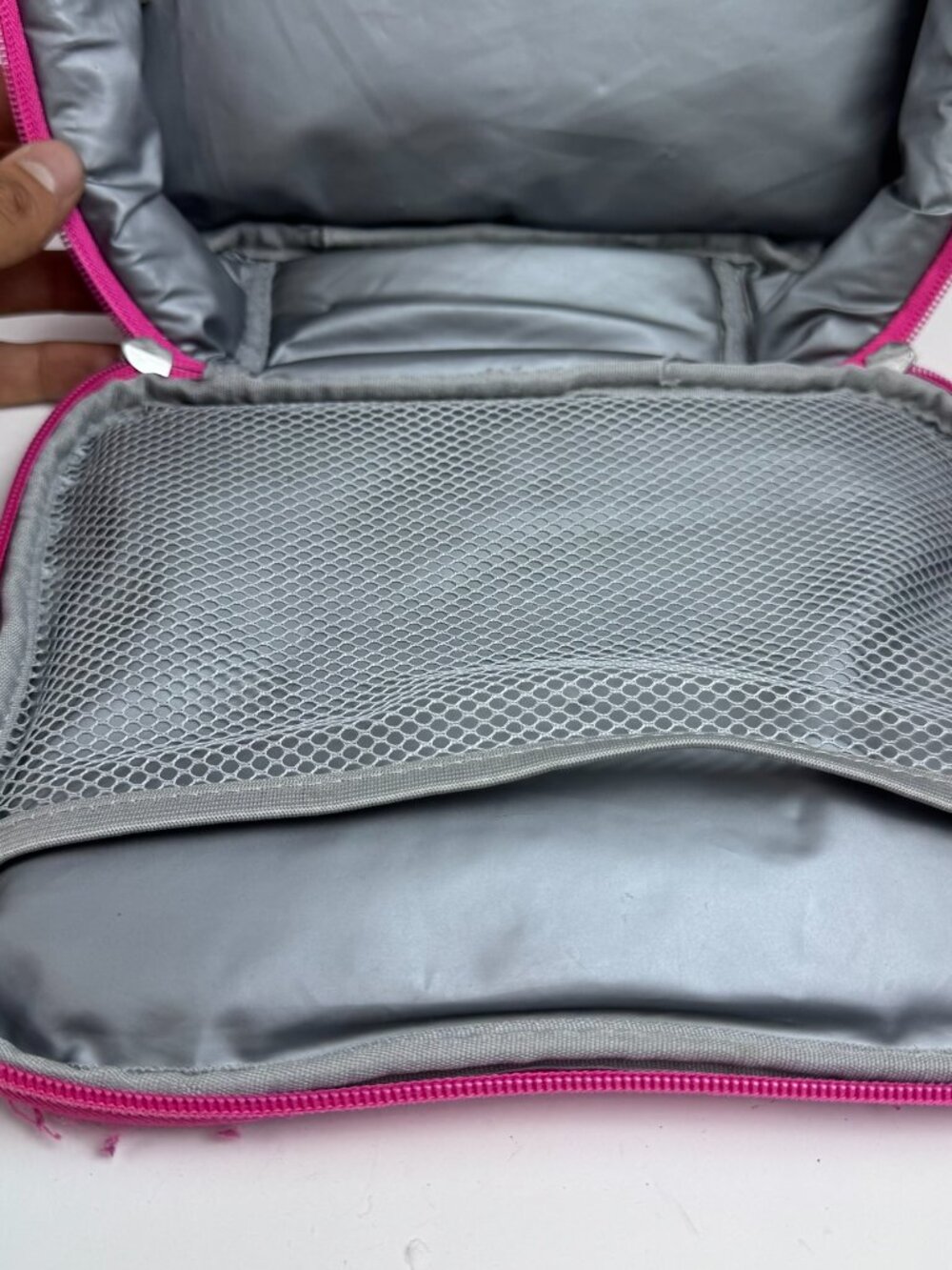 Wildkin Pink Unicorn Insulated Lunch Box Bag Cooler Zipper Pocket 9.5x7" stains - Picture 2 of 13